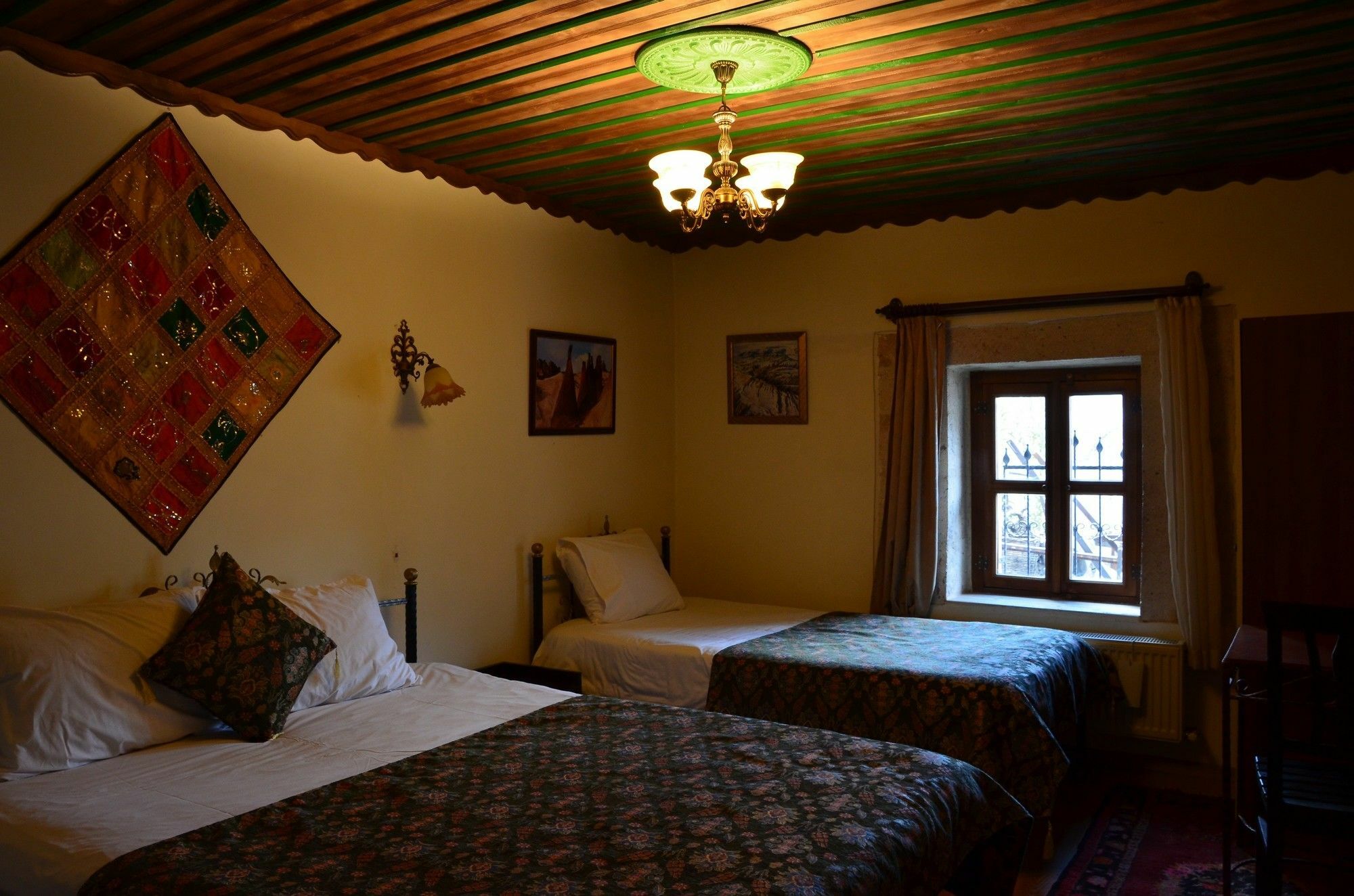 Caravanserai Cave Hotel Goreme Exterior photo